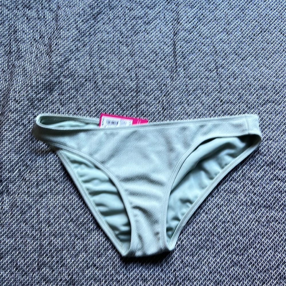 Brand new xhilaration cheeky bikini bottoms in green